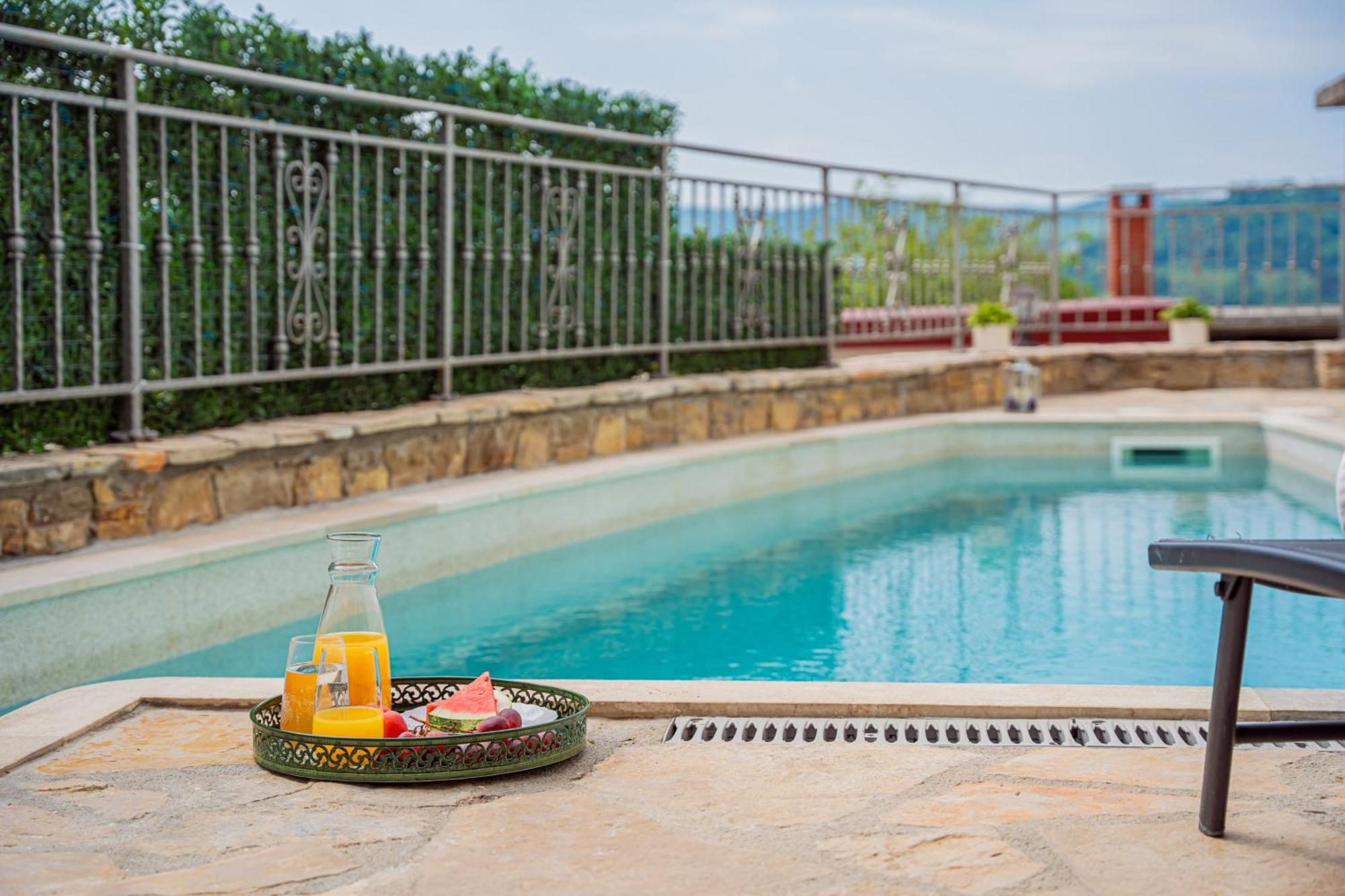 Holiday Home Belveder Motovun With Heated Pool Ливаде Экстерьер фото